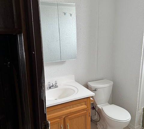 3rd image of 1634 3rd East St #6