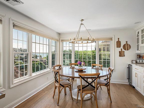 5th image of 280 Bay Drive