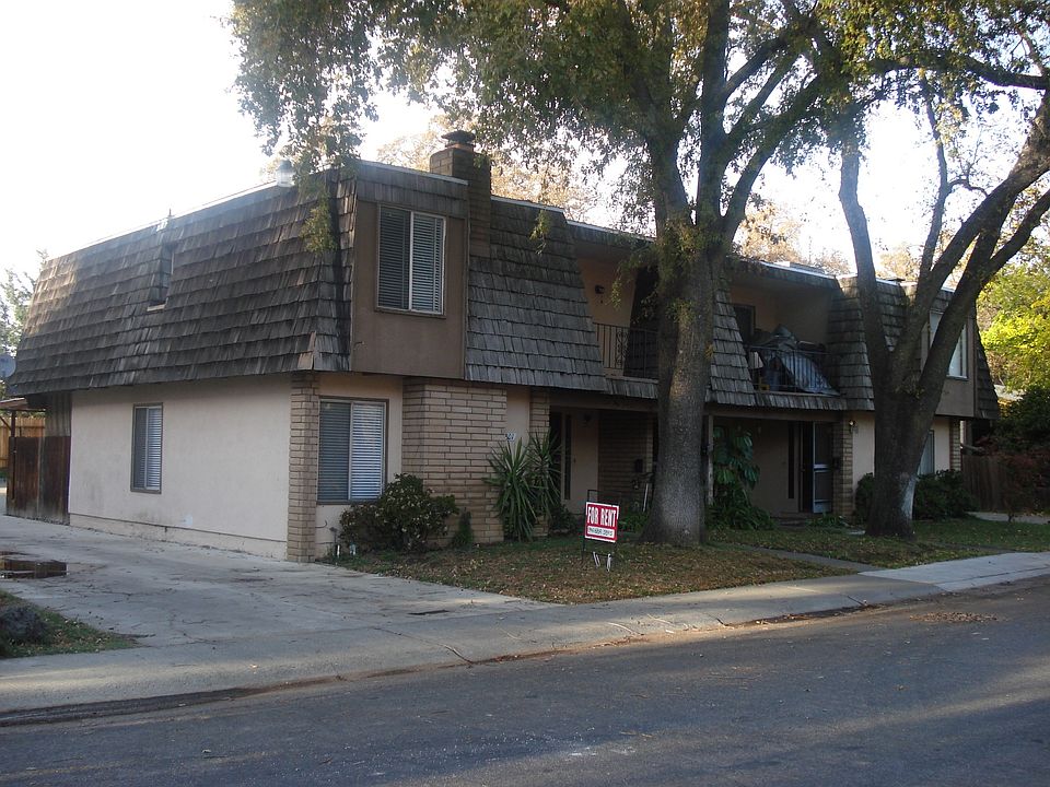 2nd image of 4940 Pasadena Ave
