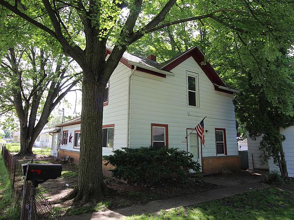 2nd image of 204 East Ave N