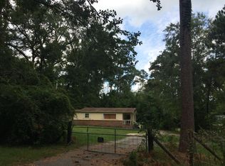 210 Sunnyland Ext, Thomasville, GA 31792