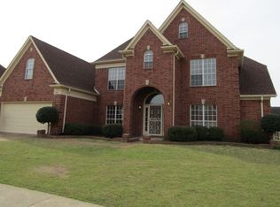 7285 Pinnacle Farms Dr, Memphis, TN 38125