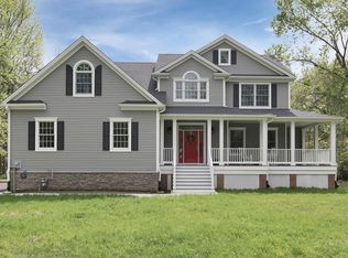 780 Park Ave, Belford, NJ 07718