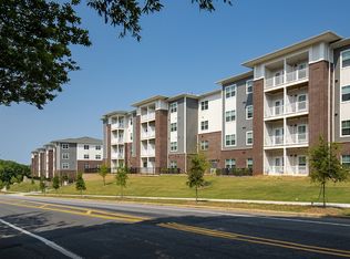 Residences at Cedar Creek, Charlotte, NC 28217