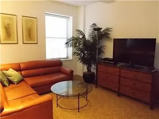 Rented by Empire State Properties | media 15