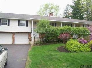 3074 E Old State Rd, Schenectady, NY 12303