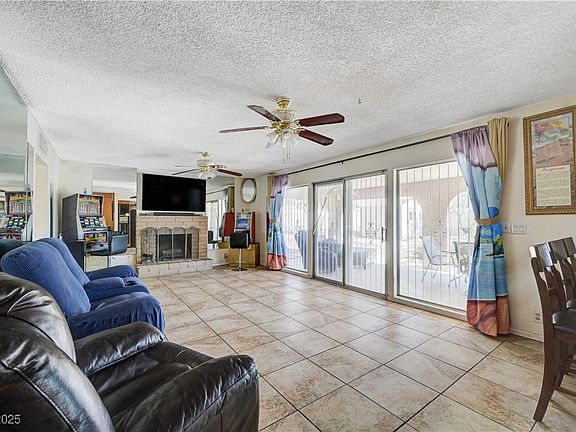 5th image of 6235 Adenmoor Ct