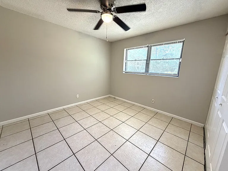 7152 Koleda Dr — Photo 8