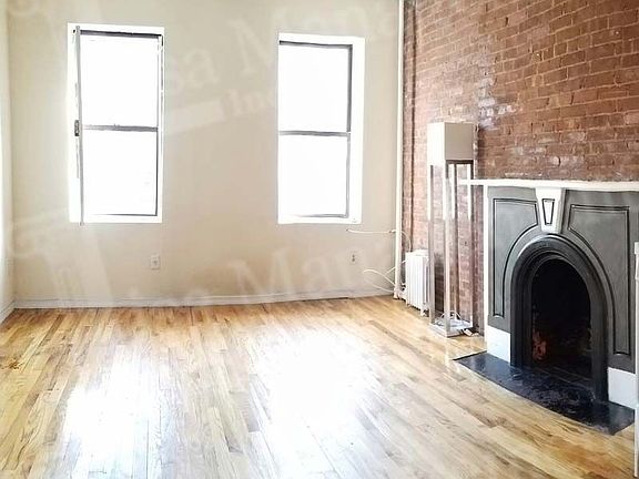 5th image of 426 W 48th St APT 3EF