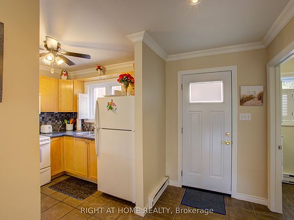 4th image of 39 28th St S #17