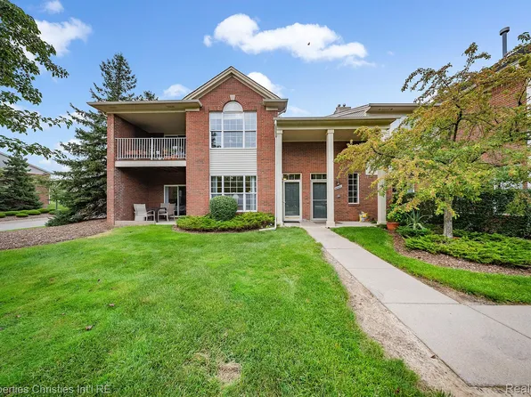 1758 Flagstone Cir #3, Rochester, MI 48307