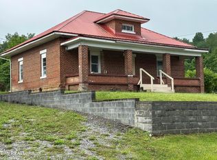 6148 Dr Thomas Walker Rd, Rose Hill, VA 24281
