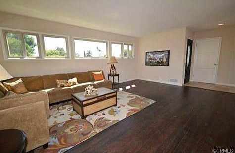 Spacious Living Room