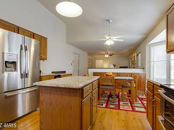 Upgraded Stainless Steel Appliances