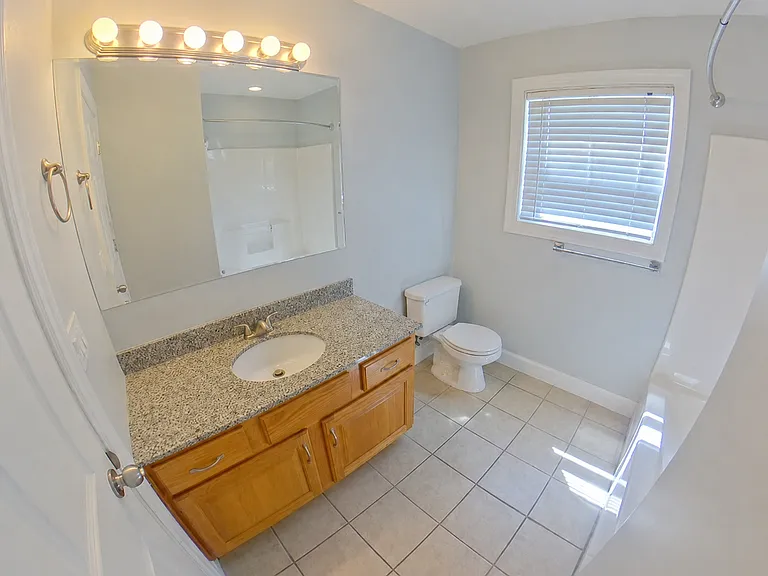 225 Walters Dr — Photo 9