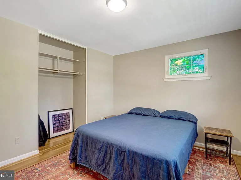 8527 Parliament Dr — Photo 29
