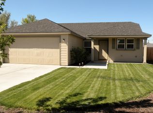 3287 SW Obsidian Ct, Redmond, OR 97756