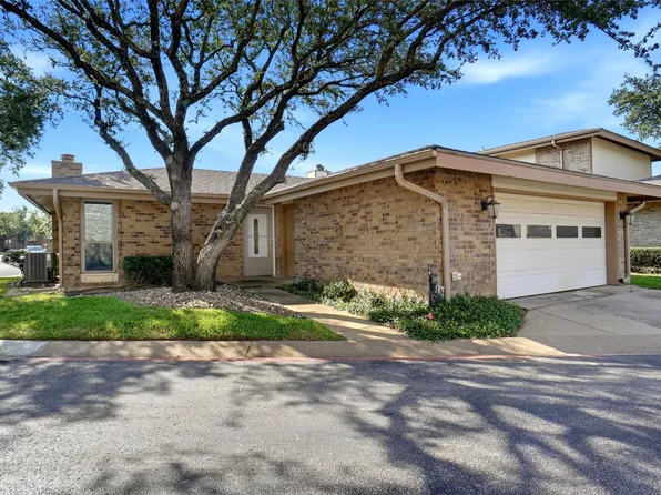 30 Park Ln, Bedford, TX 76021