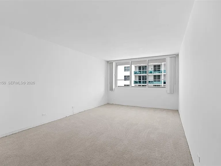 5005 Collins Ave #509 — Photo 6