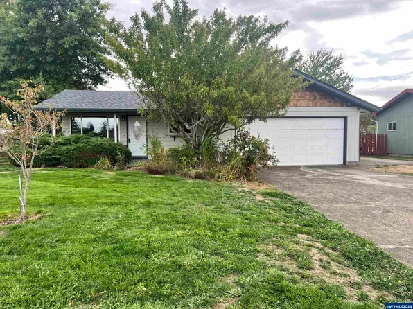 2615 Oak St SE, Albany, OR 97322