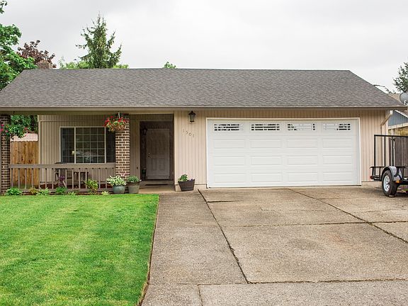 5th image of 1501 SE 139th Ct
