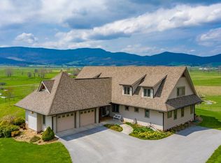 205 Greever Ridge Rd, Tazewell, VA 24651