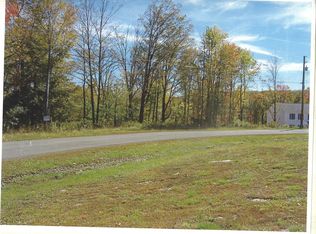 12 Meadowbrook Dr, Moscow, PA 18444