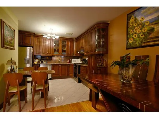 Sold by Ilite Realty Inc | media 3