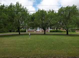 100 Smith Dr, Haleyville, AL 35565