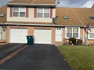 2735 Victoria Ln, Easton, PA