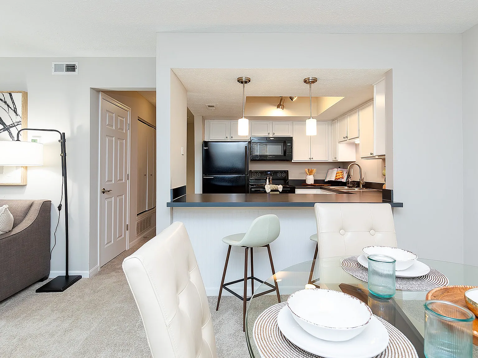 Sawmill Commons — Photo 1