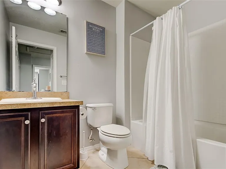 4623 Chatterton Way — Photo 9
