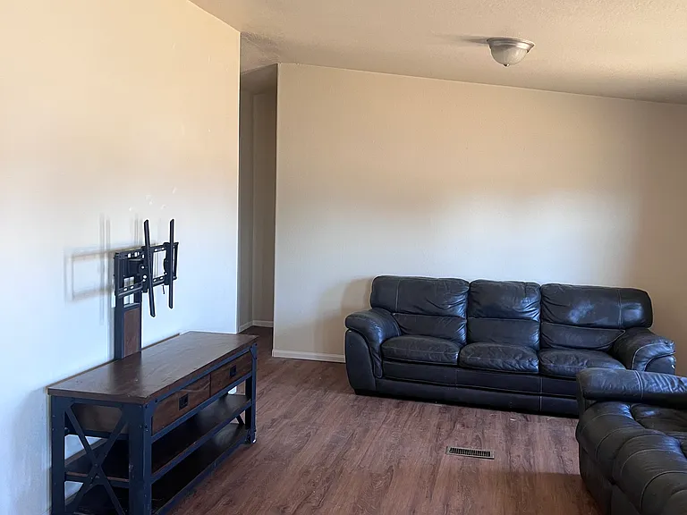 2451 W Adkisson St — Photo 12