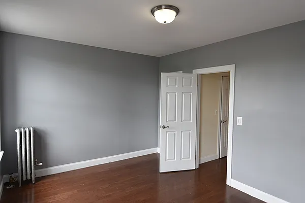 Rented by Zuz Realty | media 12