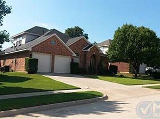 2107 Peacock Ln, Corinth, TX 76210