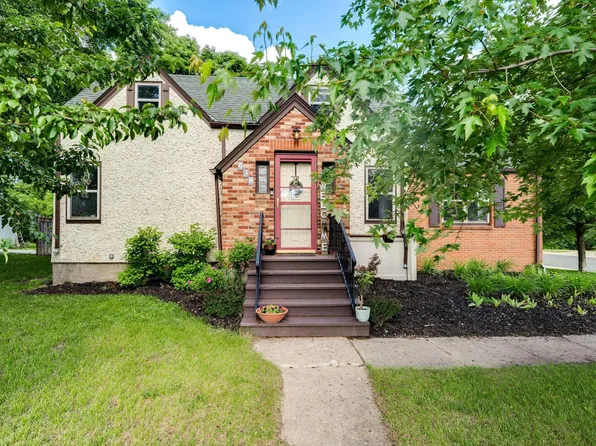 638 Dellwood St S, Cambridge, MN 55008