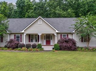 100B Cedar Cove Dr, Buckhead, GA 30625