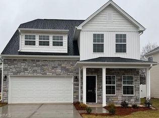 3562 River Farm Dr #329, Kernersville, NC 27284