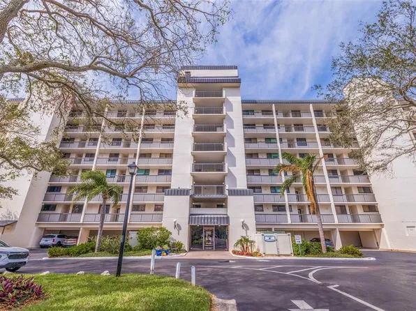 11730 Shipwatch Dr APT 703, Largo, FL 33774