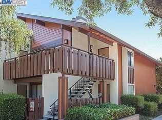 3374 Country Dr, Fremont, CA 94536