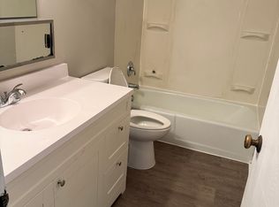 218 Meadows Rd N, Bourbonnais, IL 60914