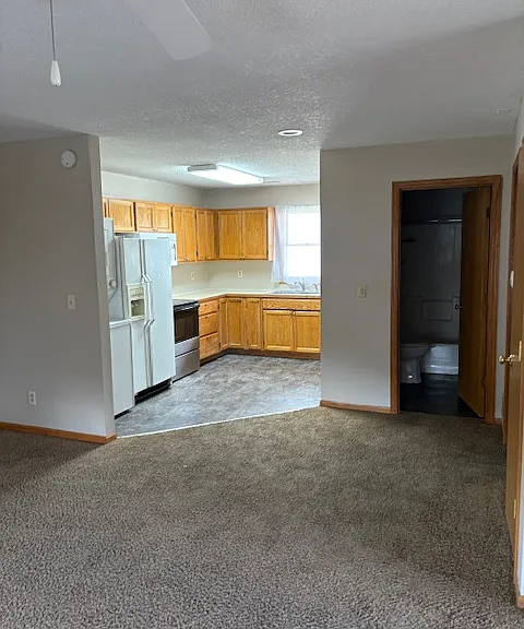 1201 Laurel St #B — Photo 2