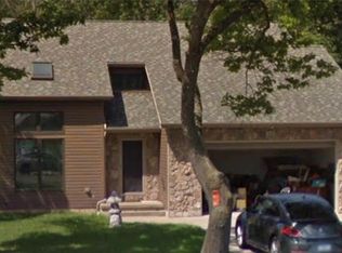 2632 E River Rd, Grand Island, NY 14072