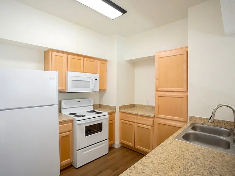 6955 N Durango Dr #1059-11 — Photo 13