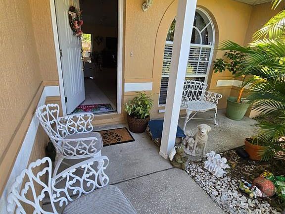 3rd image of 7818 Lewis Rd