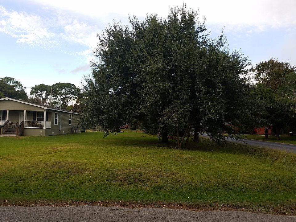 1st image of 2202 2nd Ave N