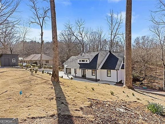 5th image of 4732 Walnut Bend Dr