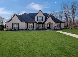 1311 Royal Ave, Centerton, AR 72719