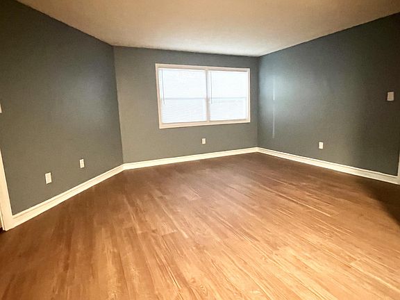 3rd image of 125 Sierra Pl Building 1-103