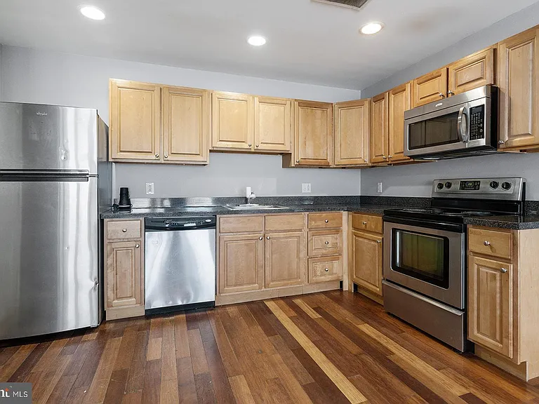 1940 N Gratz St #2 — Photo 2